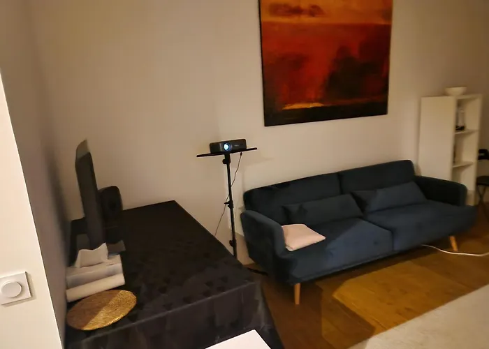 Appartment ou Chambre Privée ouverte Colloc - sur 2 etages - Victoire - Bordeaux centre Couette-café *