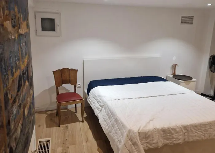 Couette-café Appartment ou Chambre Privée ouverte Colloc - sur 2 etages - Victoire - Bordeaux centre Bordeaux