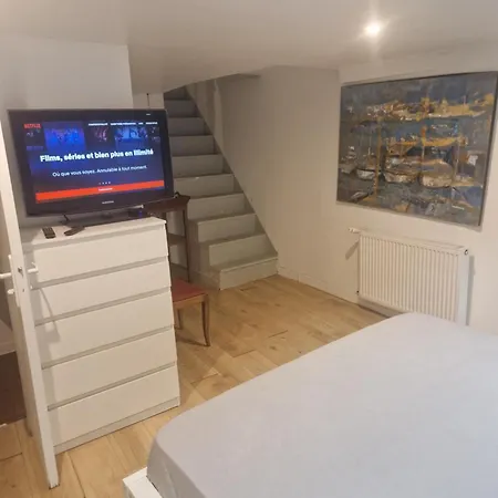 Appartment Ou Chambre Privee Ouverte Colloc - Sur 2 Etages - Victoire - Bordeaux Centre Nocleg ze śniadaniem *